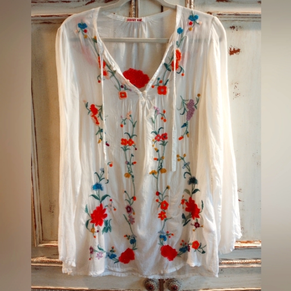 Johnny Was flower Tunic Top M